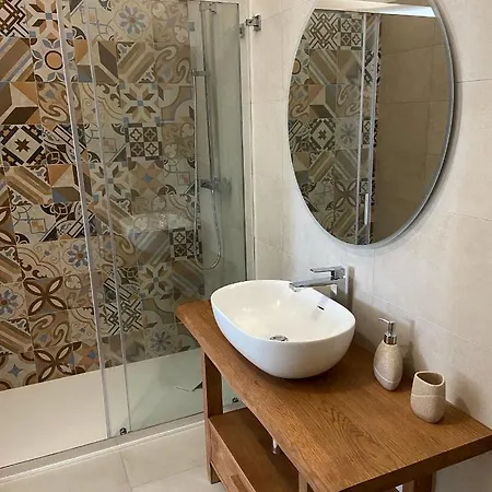 Oda ve Kahvaltı Al Tramonto 3*