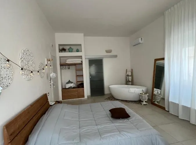 Al Tramonto ベッド・アンド・ブレックファスト 3*